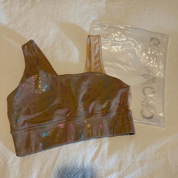 Crowned Athletics Riverbend Bra - Picture 3 of 4